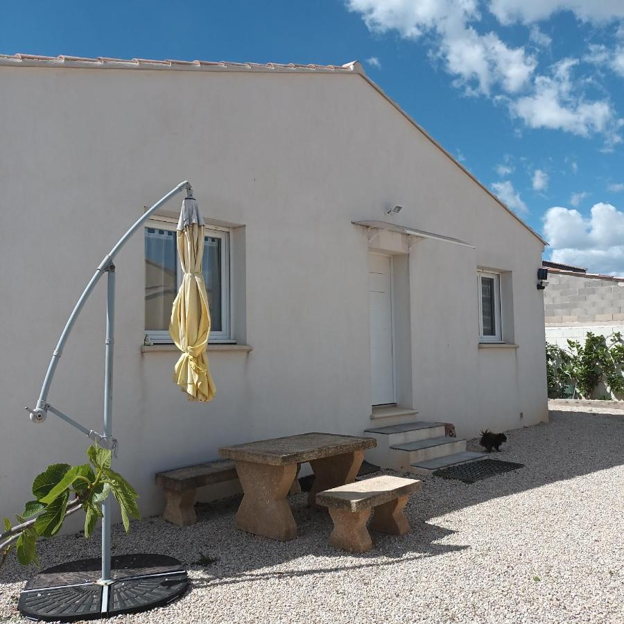 Villa Paisible P2 Pour 4 Voyageurs Saint-Gilles  Esterno foto