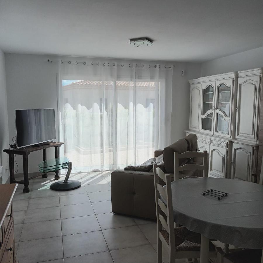 Villa Paisible P2 Pour 4 Voyageurs Saint-Gilles  Esterno foto